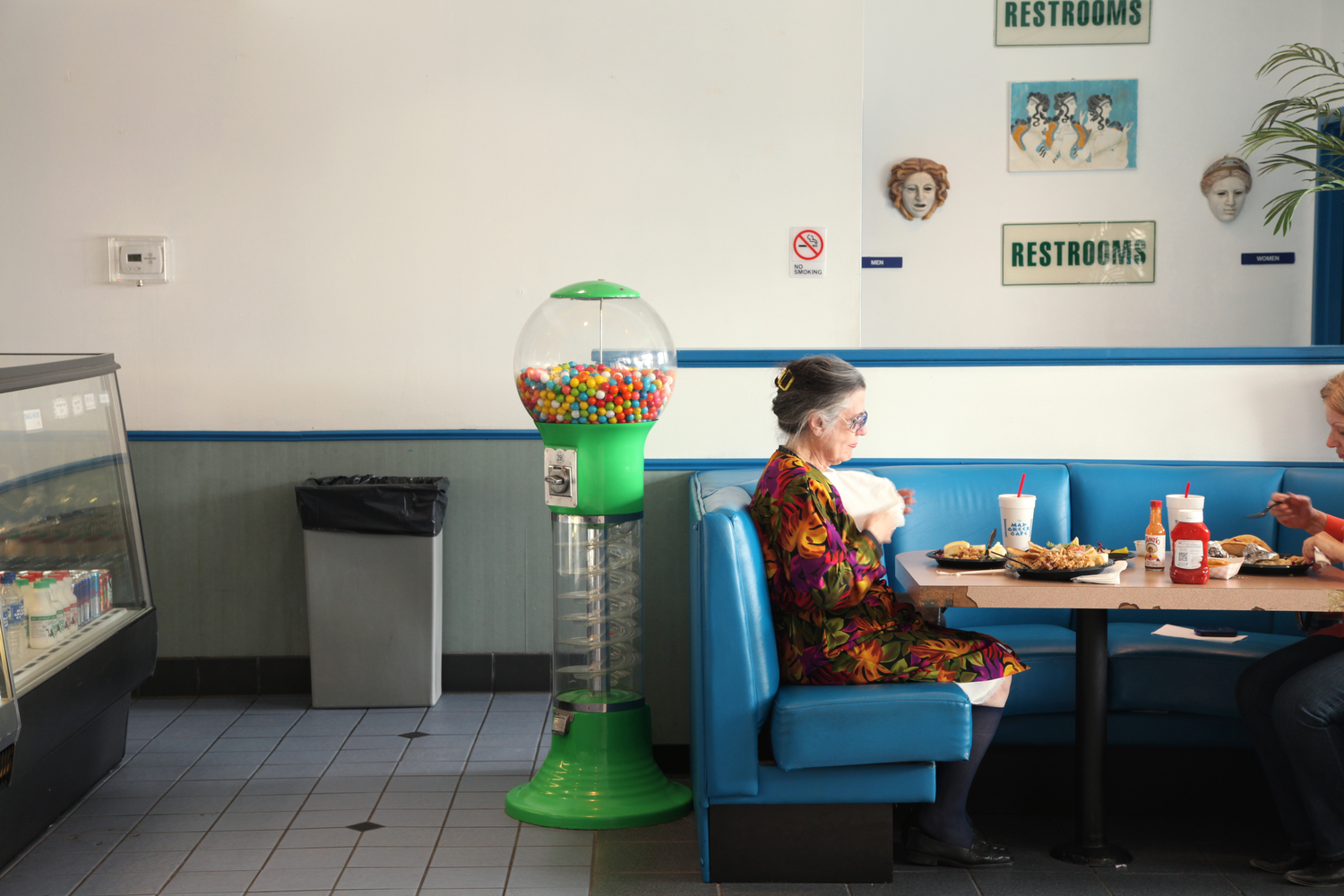 madgreekgumballcafe
