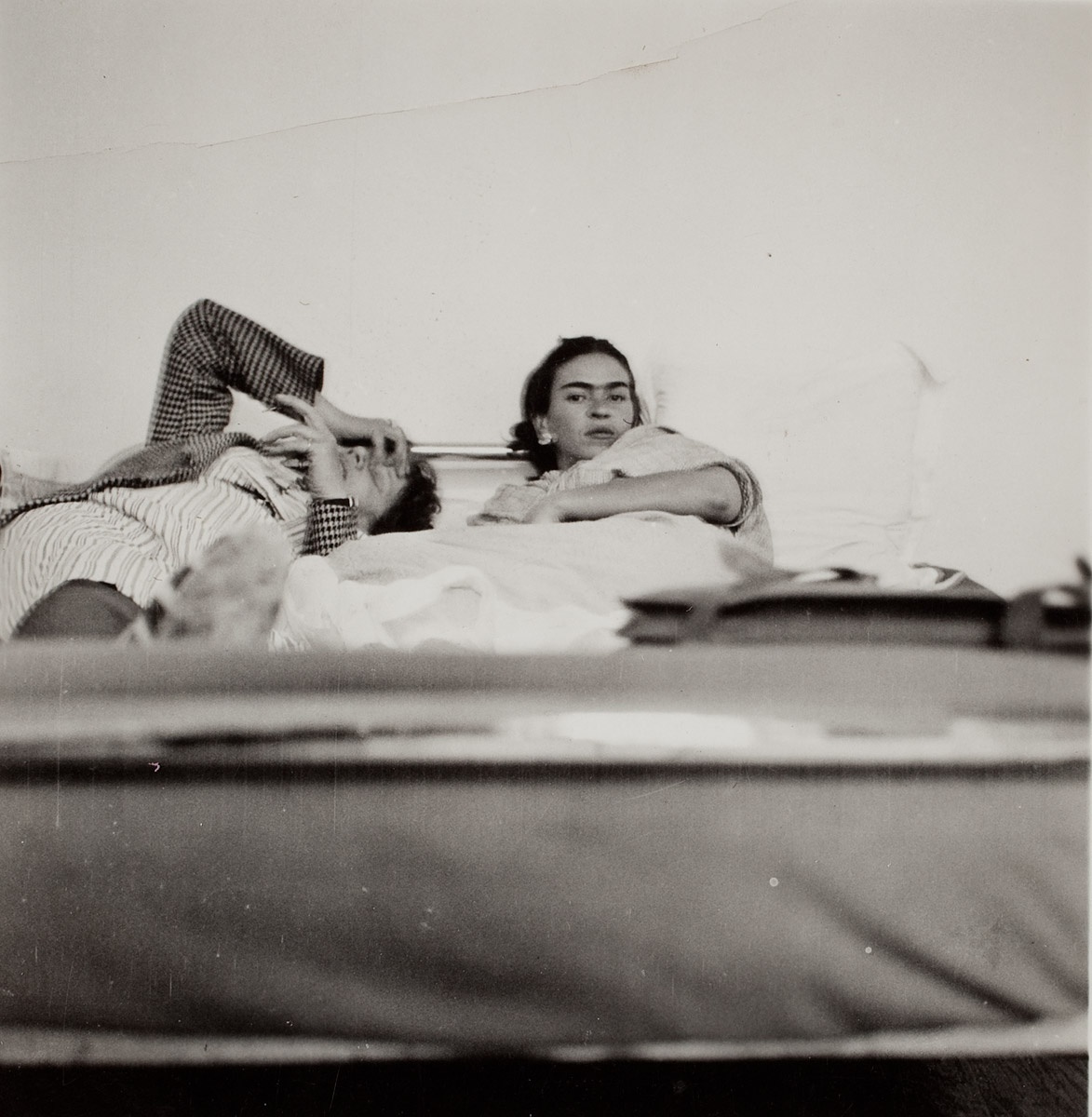 frida-kahlo06_111928749136.jpg_gallery_max